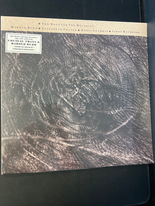 COCTEAU TWINS - the moon and the melodies