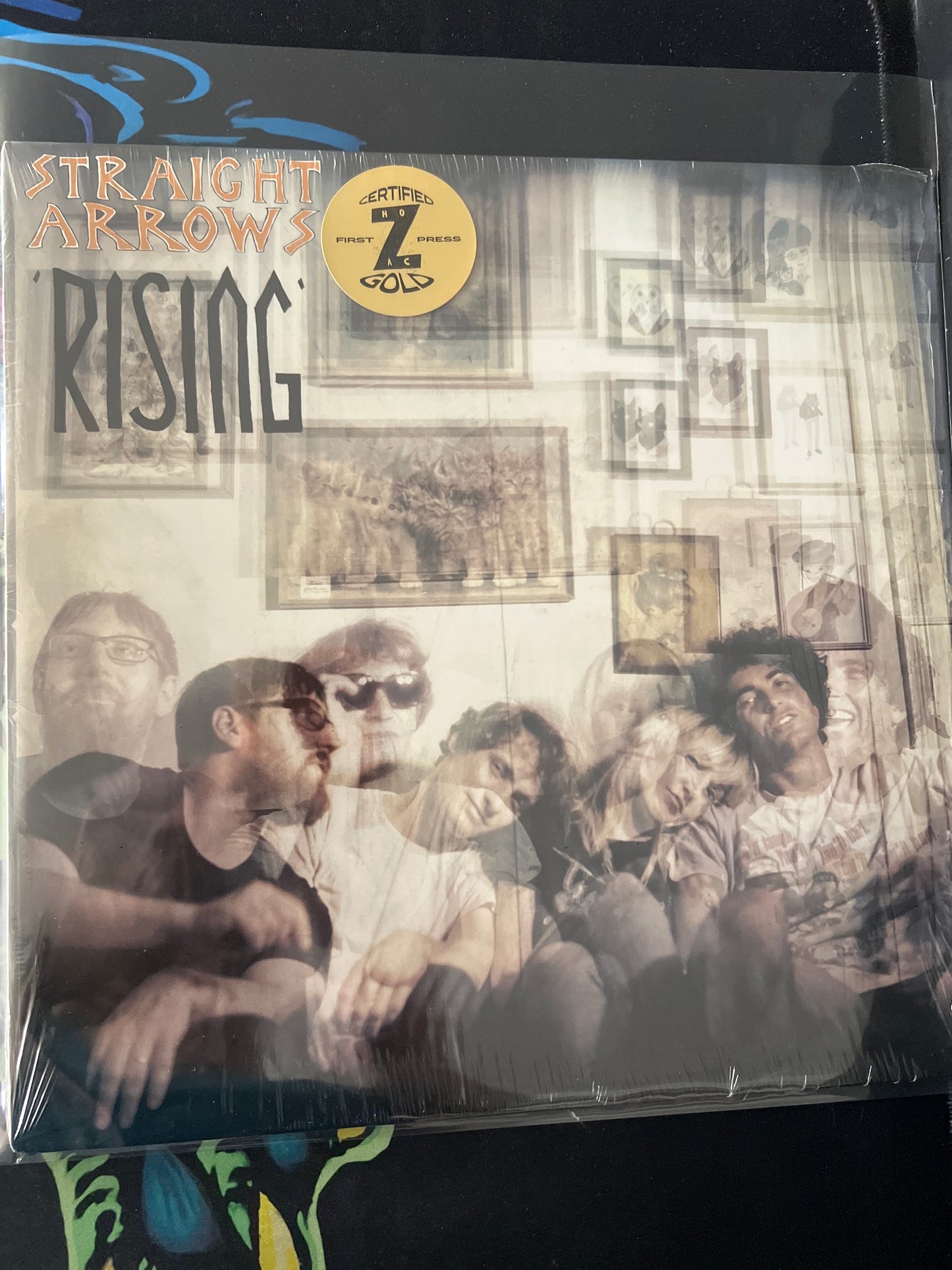 STRAIGHT ARROWS - rising
