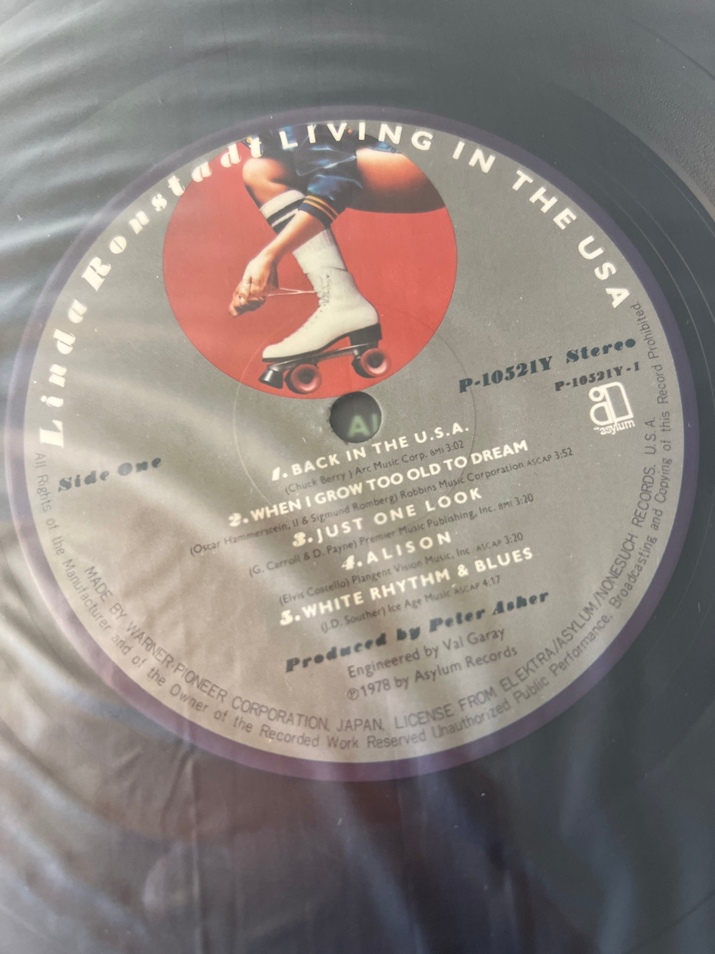LINDA RONSTADT - living in the USA