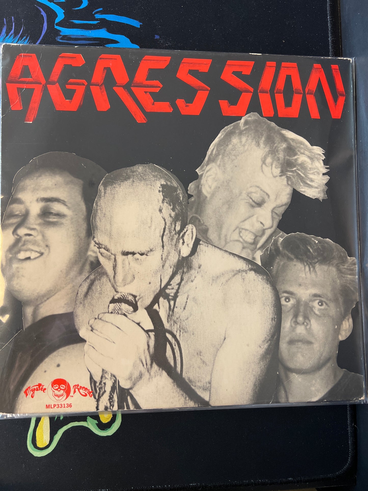 AGRESSION - Agression