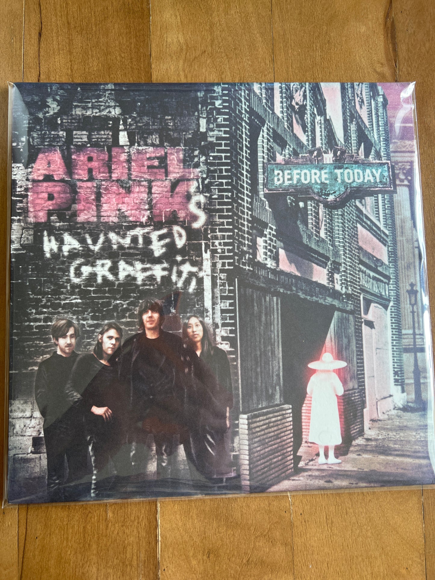 ARIEL PINKS HAUNTED GRAFFITI - before today