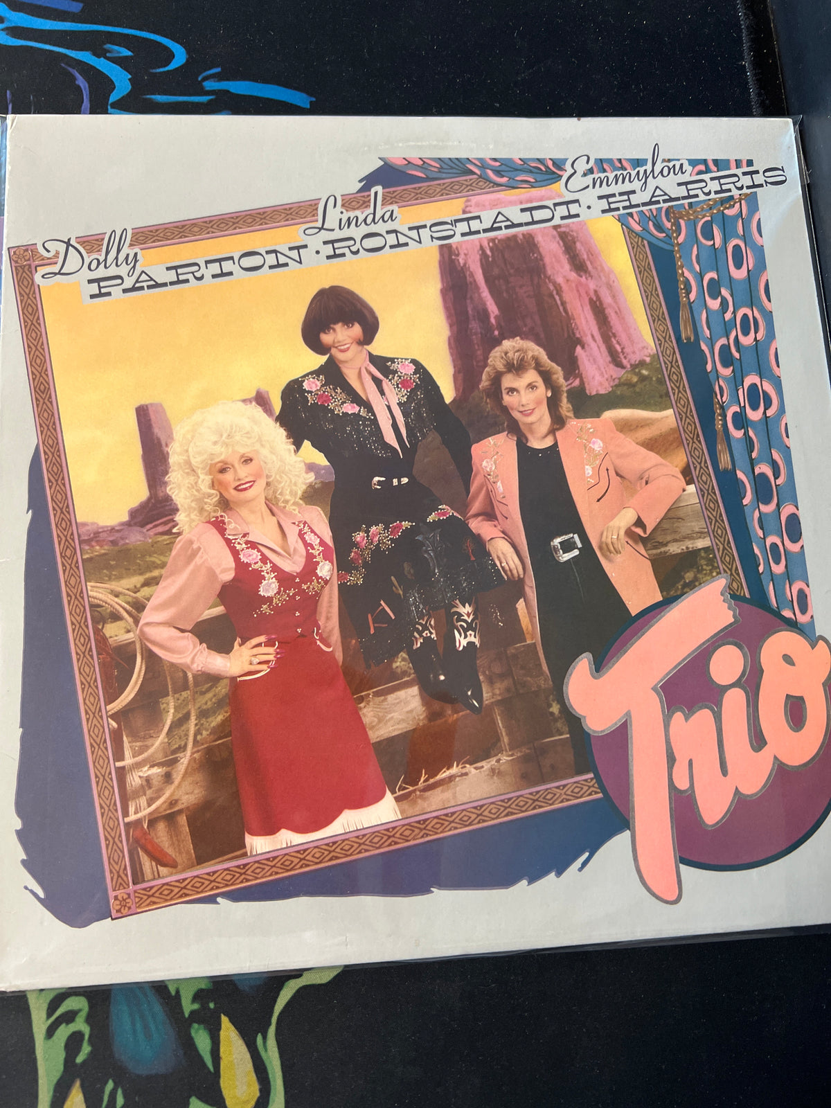 DOLLY PARTON, LINDA RONSTADT, EMMYLOU HARRIS - trio