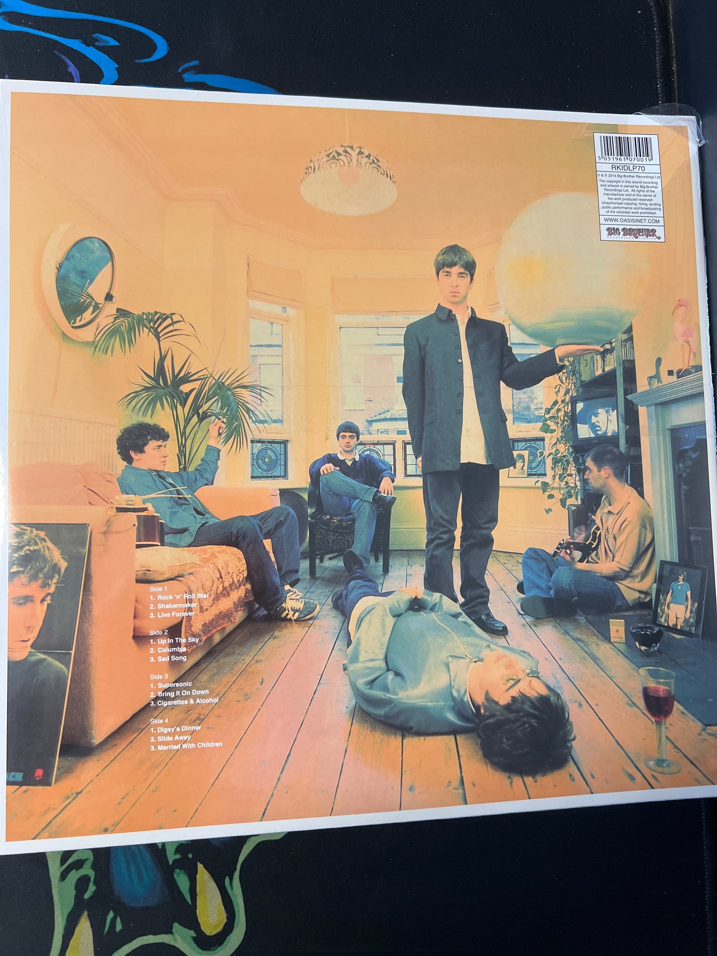 OASIS - definitely maybe