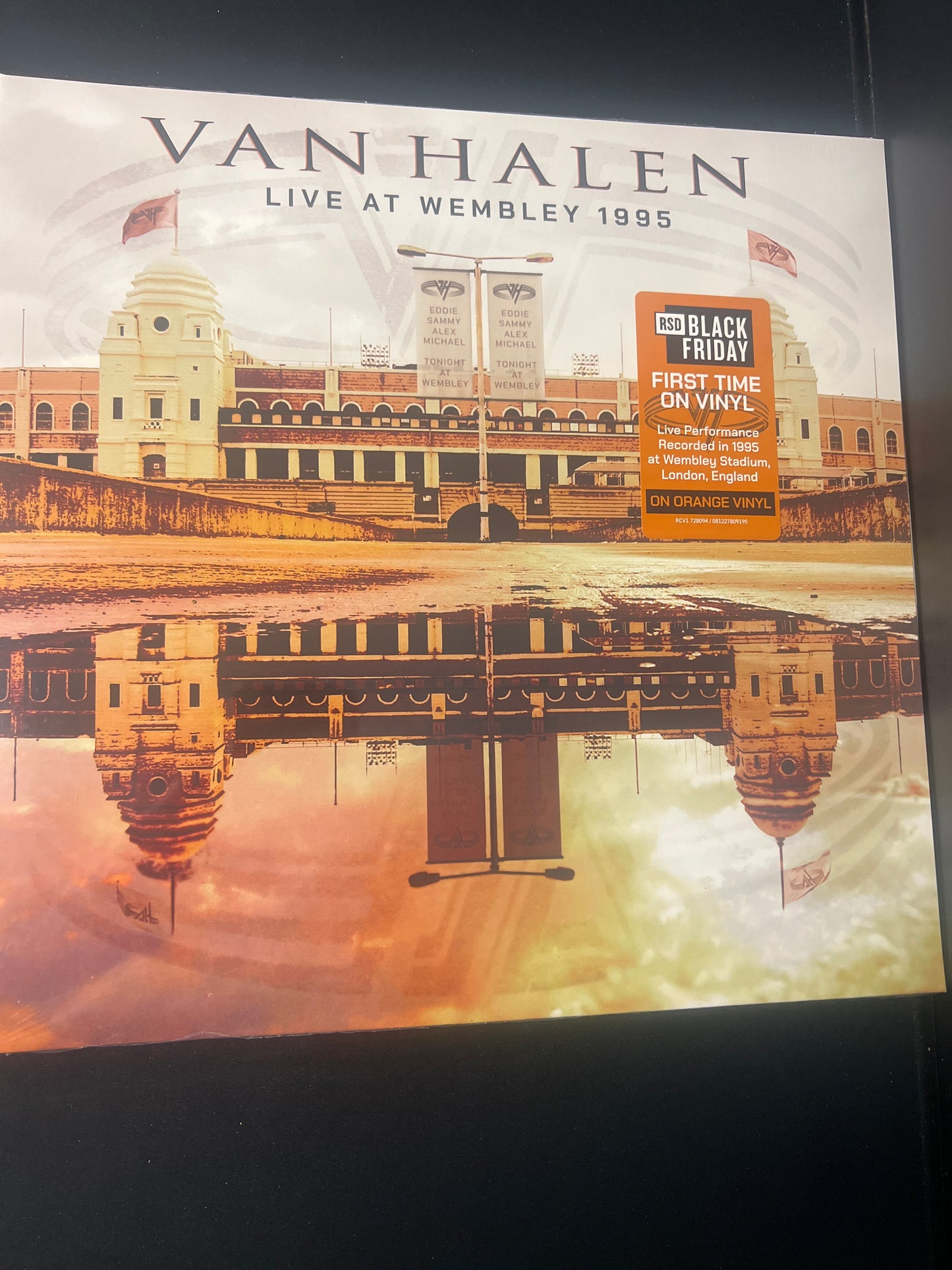 VAN HALEN - live at Wembley 1995