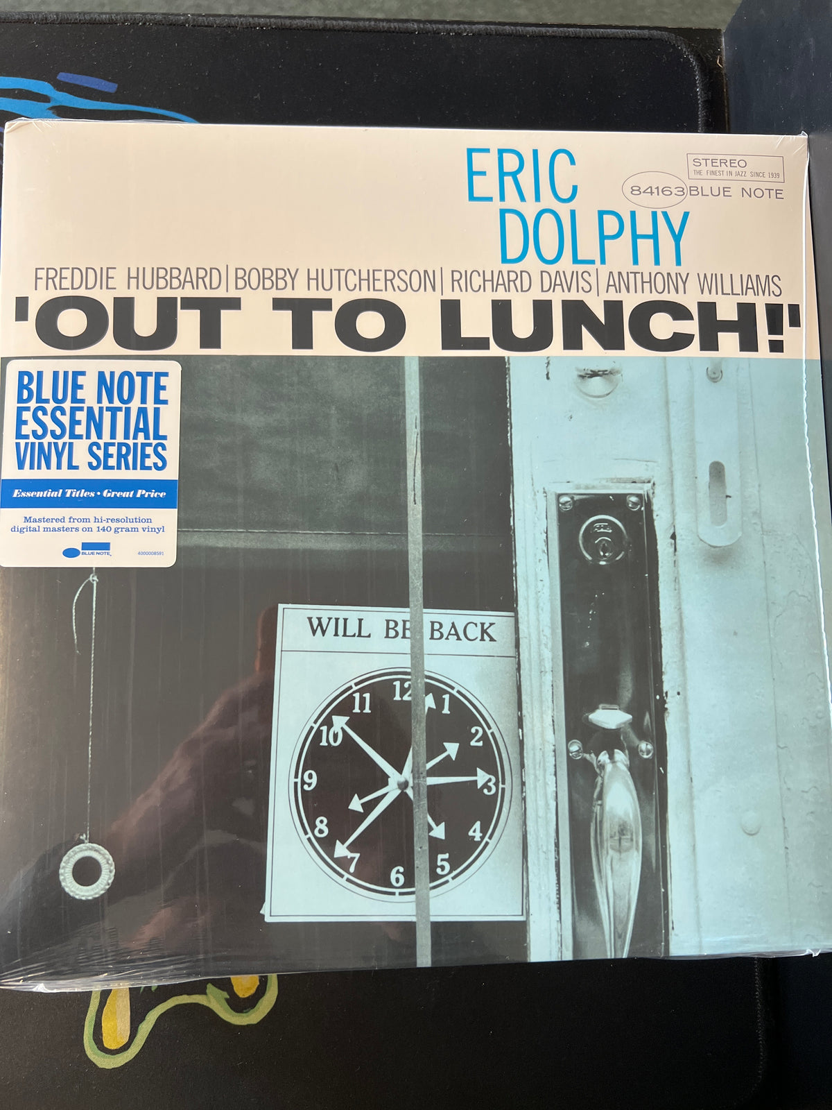 ERIC DOLPHY - out to lunch