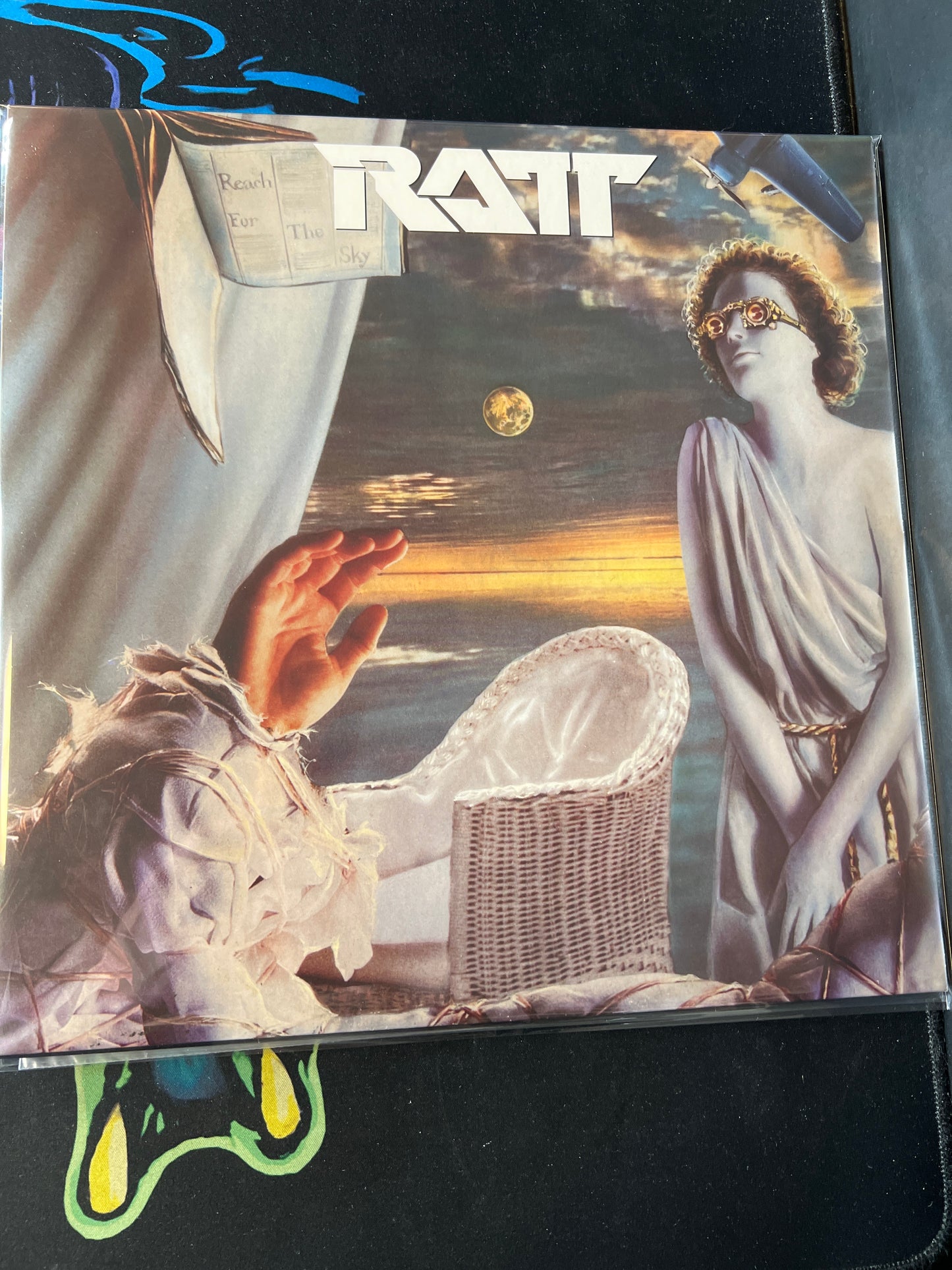 RATT - reach for the sky