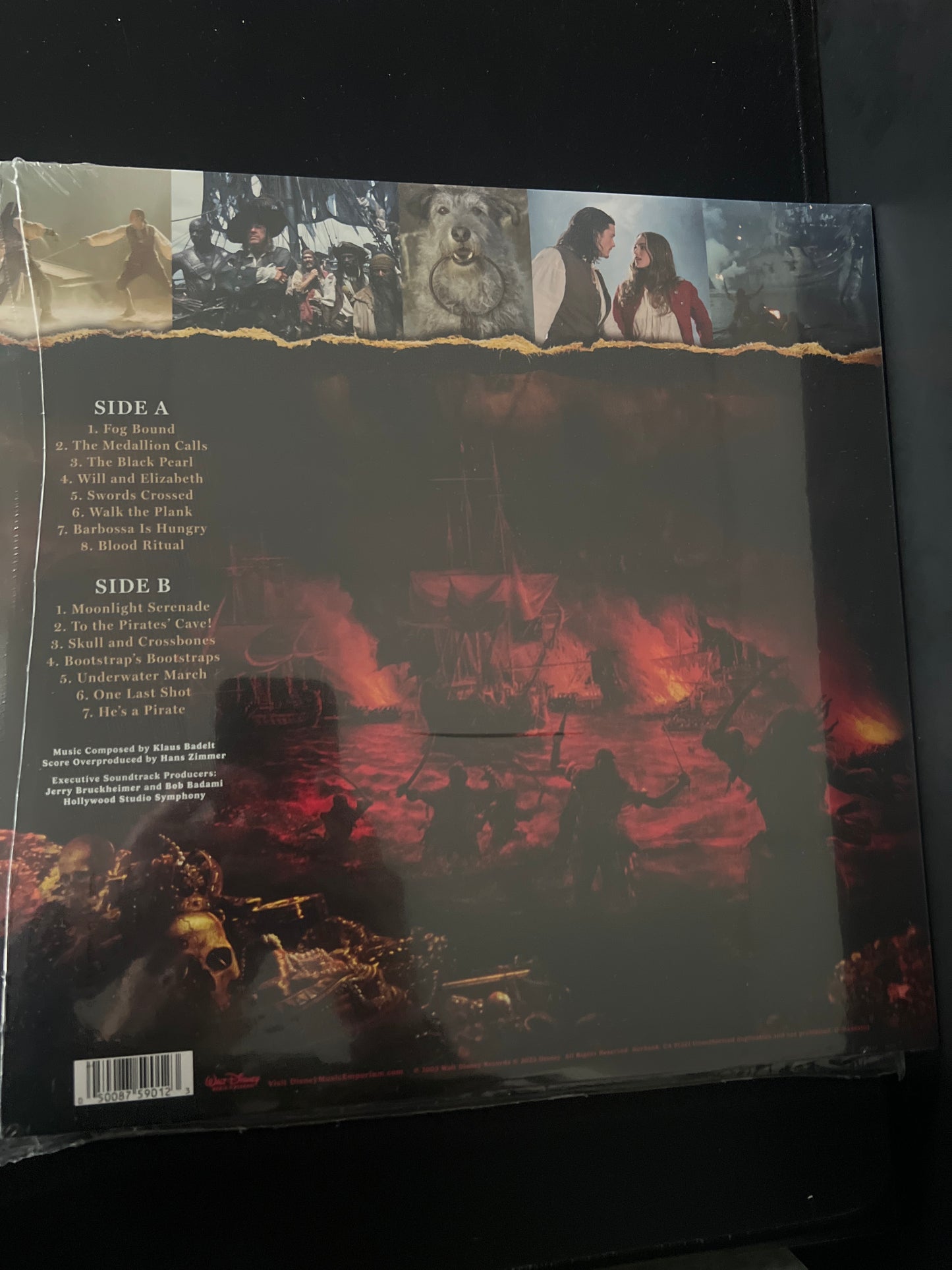 PIRATES OF THE CARIBBEAN - the curse of the black pearl