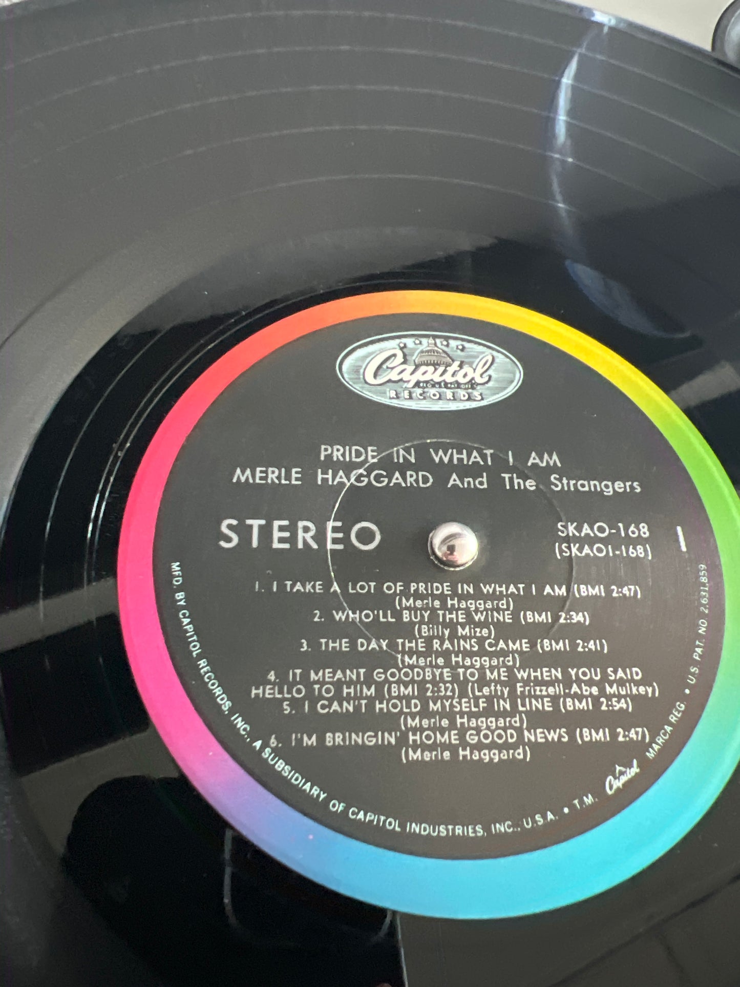 MERLE HAGGARD AND THE STRANGERS - pride in what I am