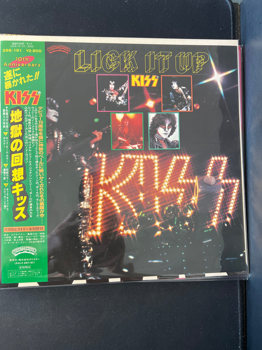 KISS - lick it up
