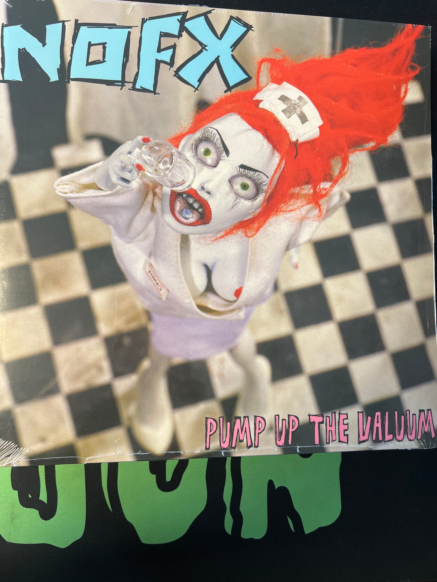 NOFX - pump up the valuum