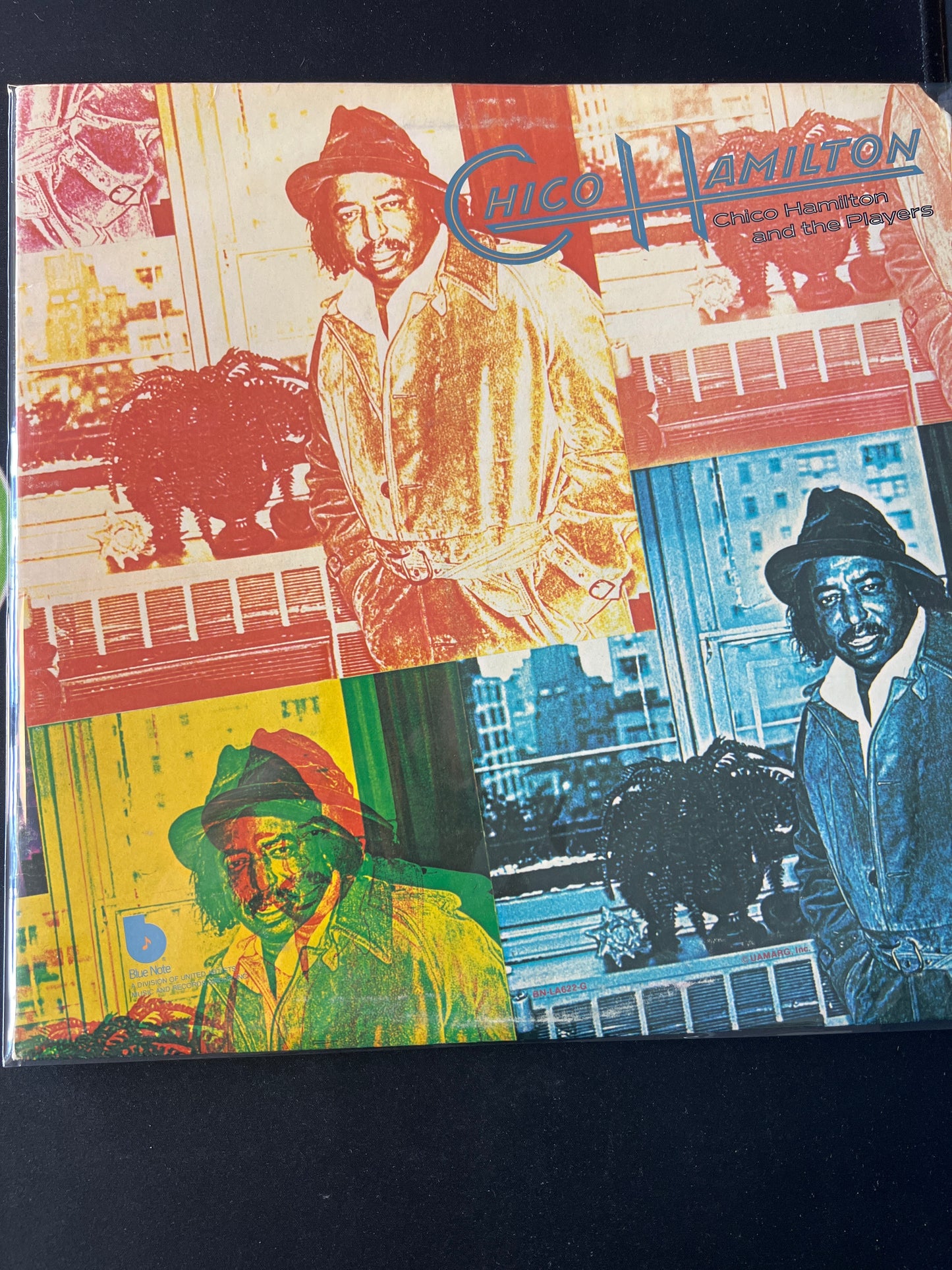 CHICO HAMILTON - Chico Hamilton and the players