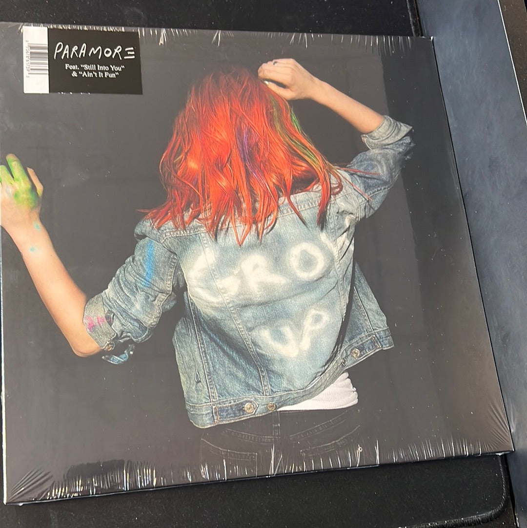 PARAMORE - PARAMORE