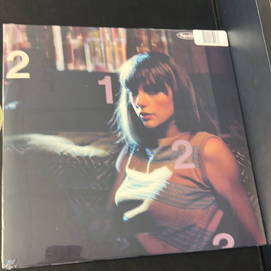 TAYLOR SWIFT - midnights