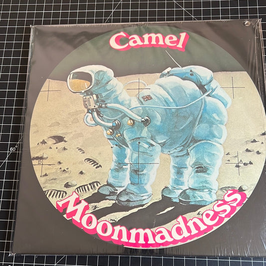 CAMEL “moonmadness”