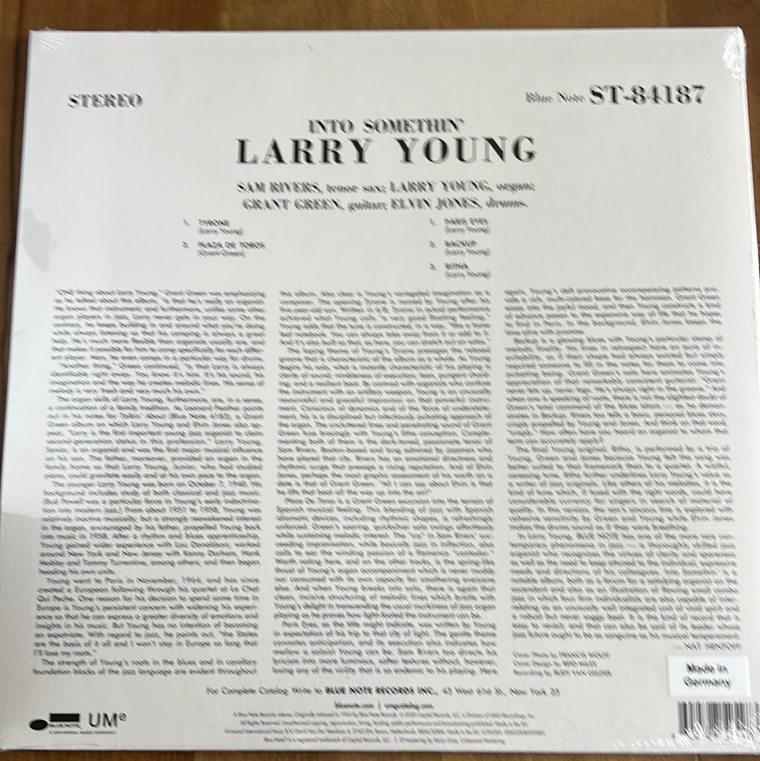 LARRY YOUNG – INTO SOMETHIN'