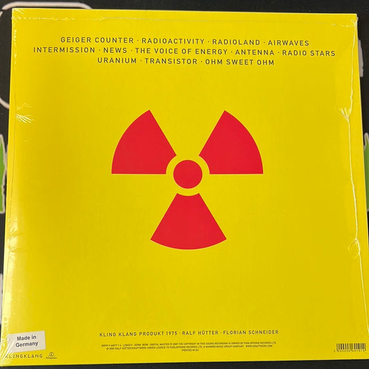 KRAFTWERK - Radio-Activity