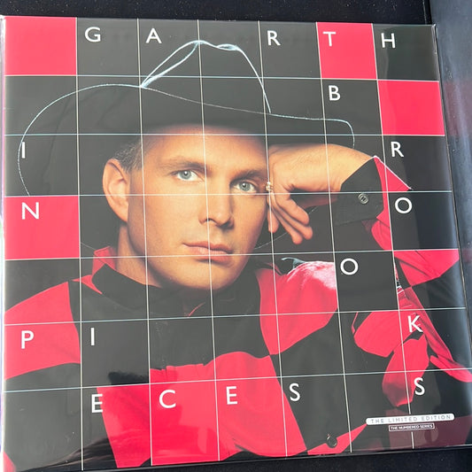 GARTH BROOKS - in pieces