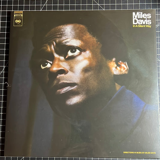 MILES DAVIS “in a silent way”