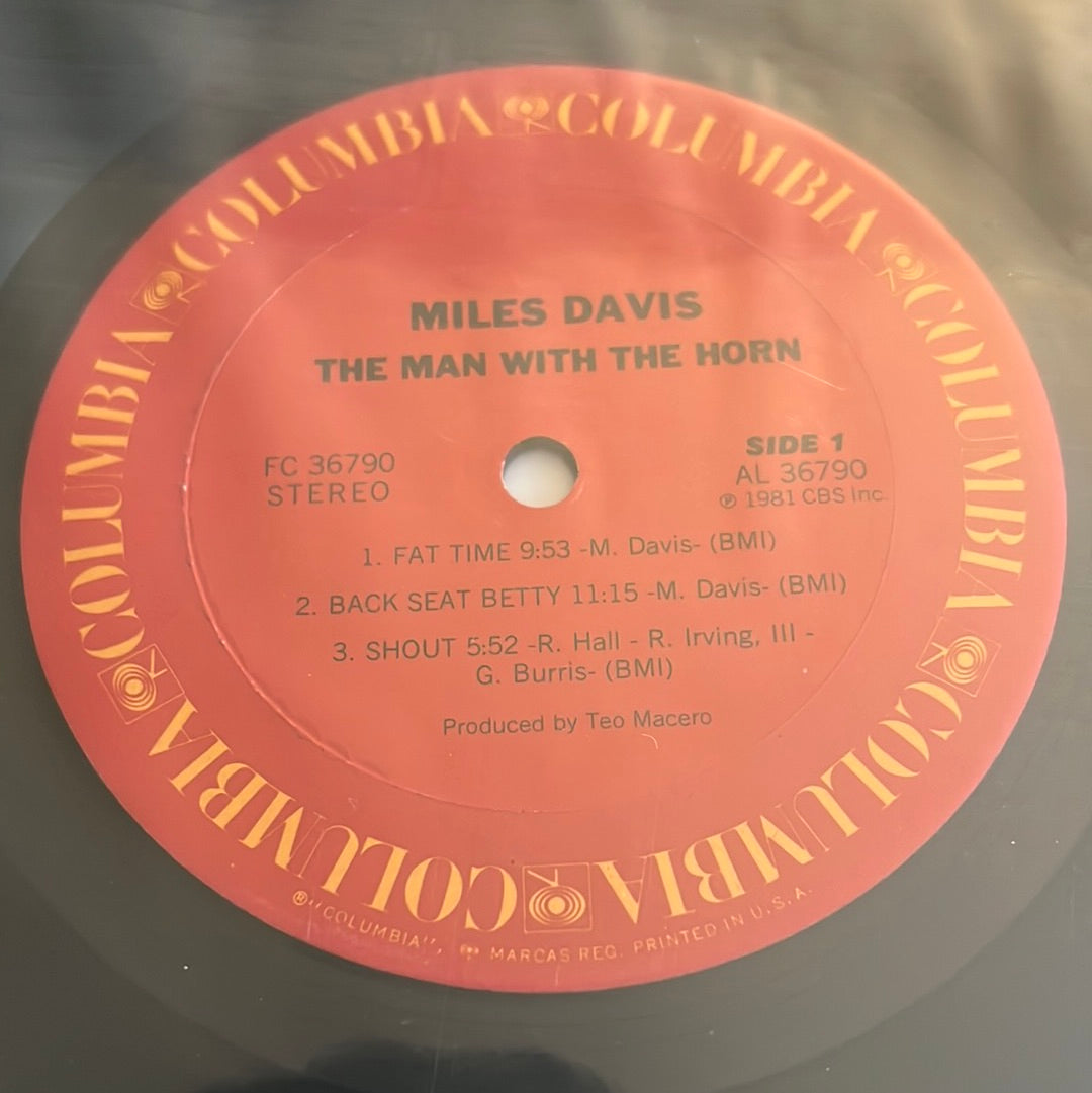 MILES DAVIS - THE MAN WITH THE HORN