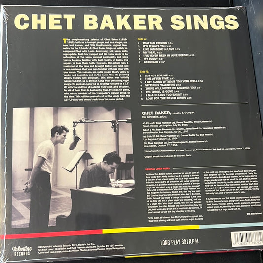 CHET BAKER - sings