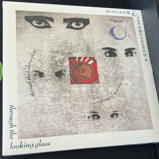 SIOUXSIE & THE BANSHEES - through the looking glass