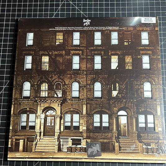 LED ZEPPELIN “physical graffiti”