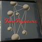 FOO FIGHTERS - the color and the shape