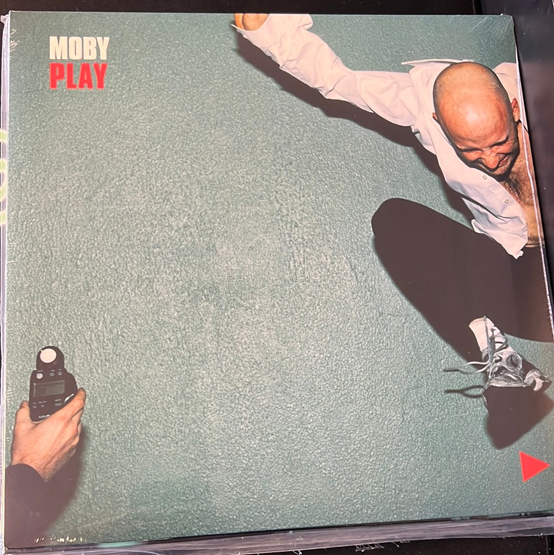 MOBY - play