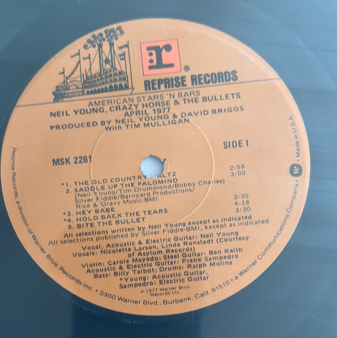 NEIL YOUNG - American stars ‘n bars