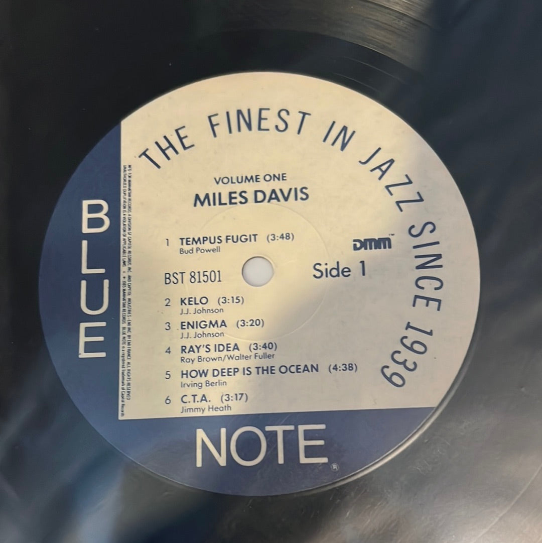MILES DAVIS - Volume 1