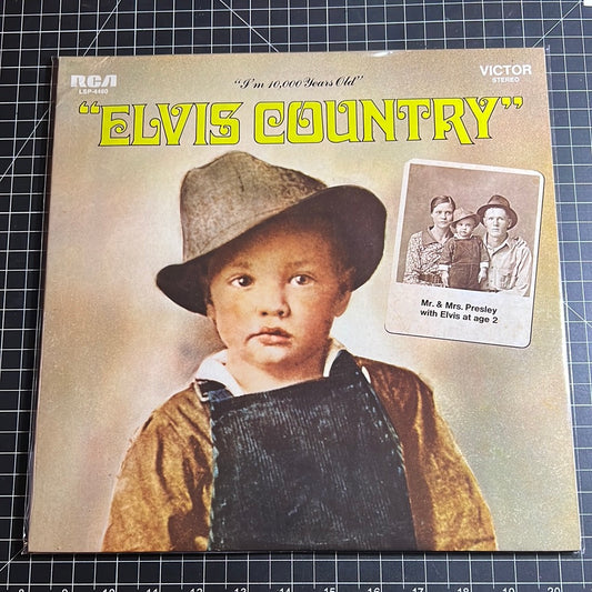ELVIS PRESLEY “Elvis Country”