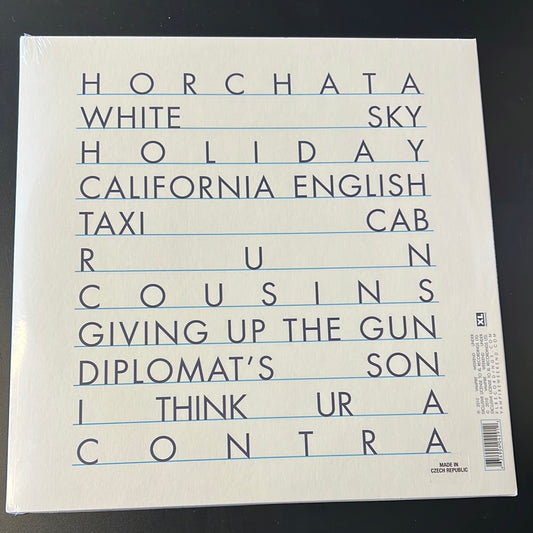 VAMPIRE WEEKEND - contra