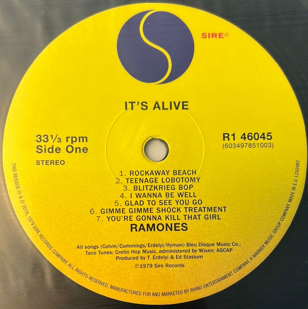 RAMONES - It’s Alive