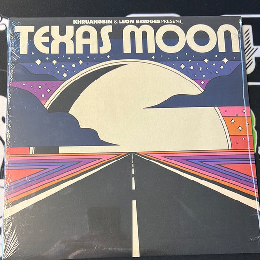 KHRUANGBIN & LEON BRIDGES - Texas Moon